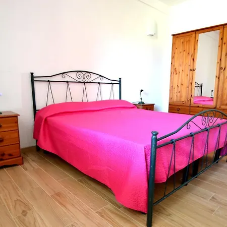Casa Alyssa Per 6 Feriehus *